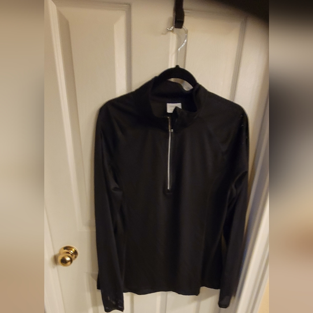 Workout pullover